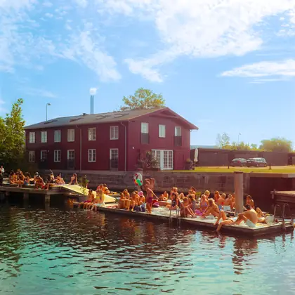 Swimmers on a jetty in Copenhagen